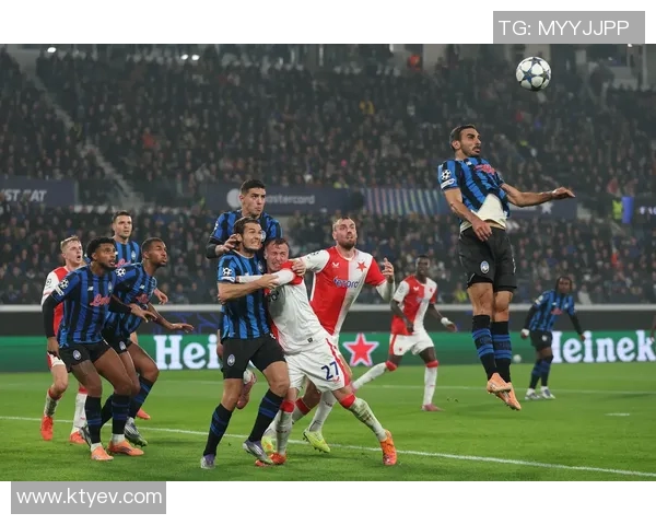 斯帕尔主场迎战佛罗伦萨双方争夺意甲宝贵积分之战