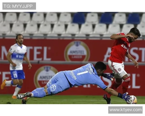 瓦斯科与利加大学的激烈对决展现足球魅力与团队精神